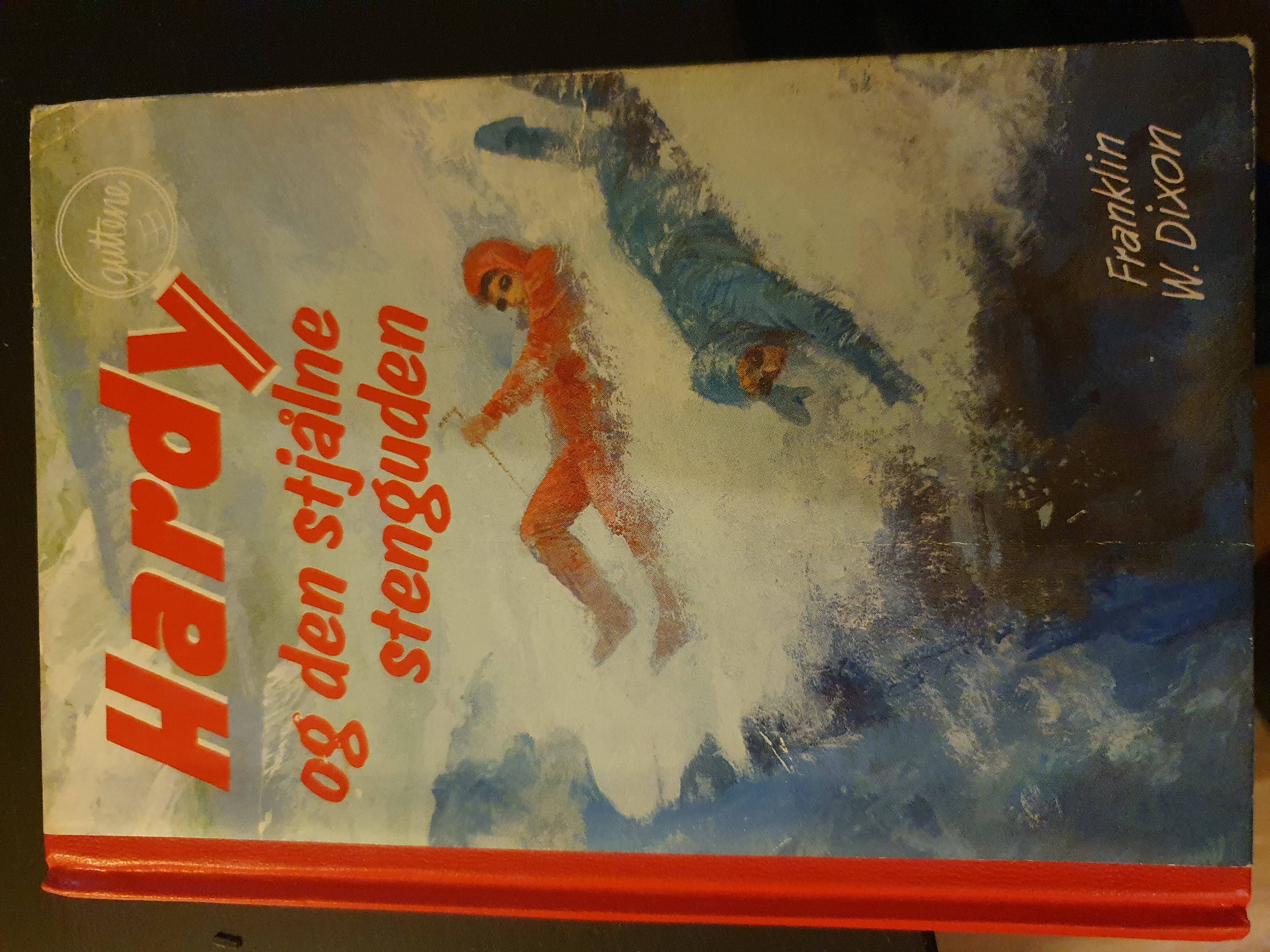 Hardy-guttene og den stjålne stenguden