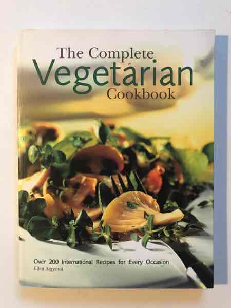 The complete vegetarian cookbook 