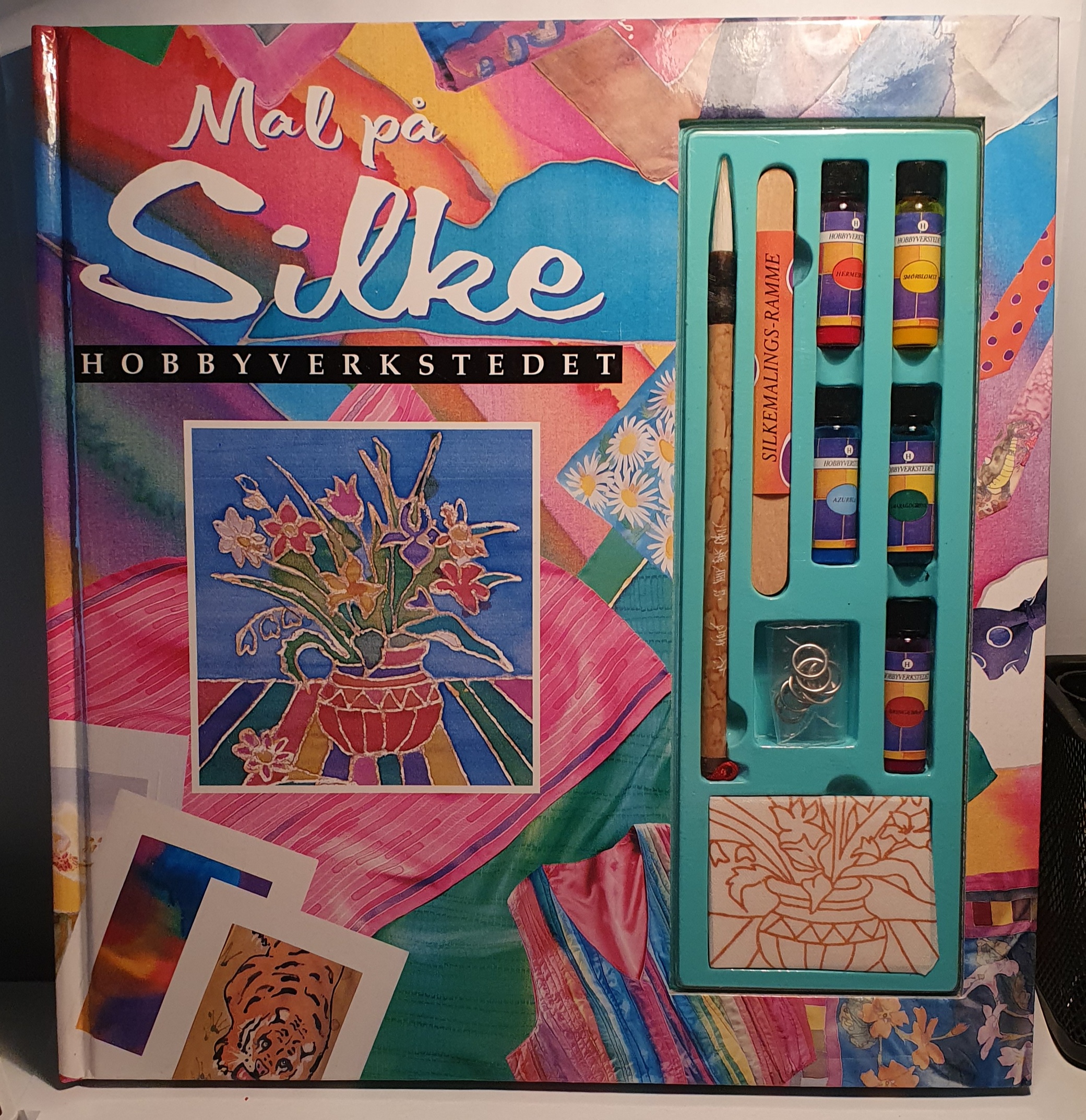 Mal på silke hobbyverkstedet  