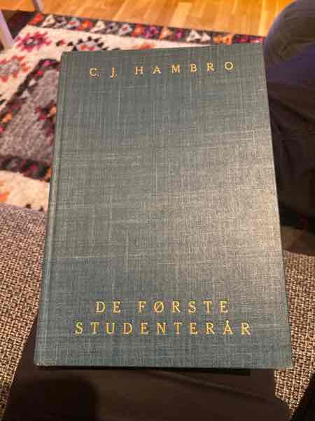 De første studenterår