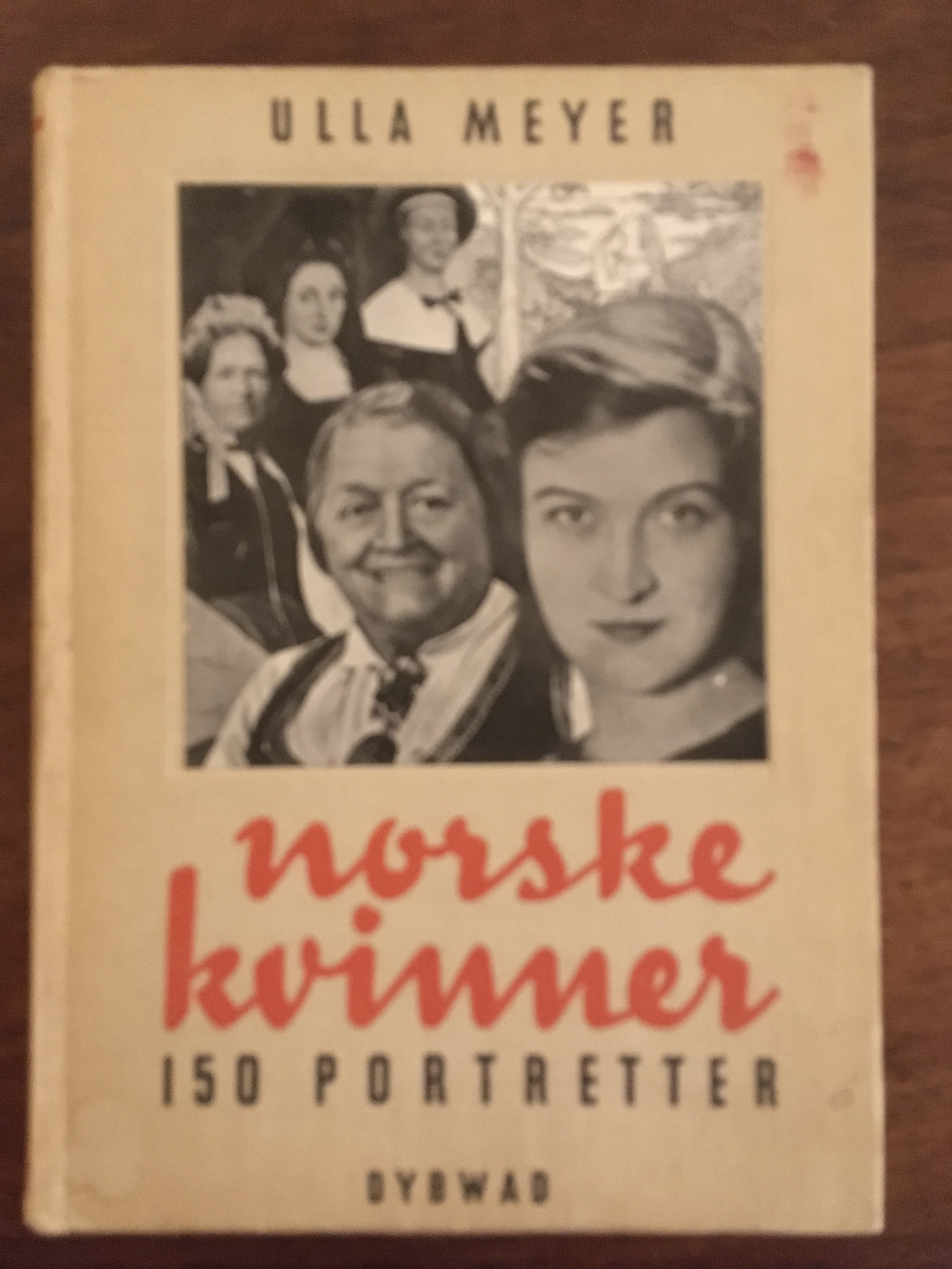 Norske kvinner: 150 portretter