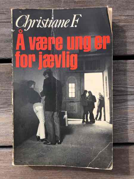 Å være ung er for jævlig