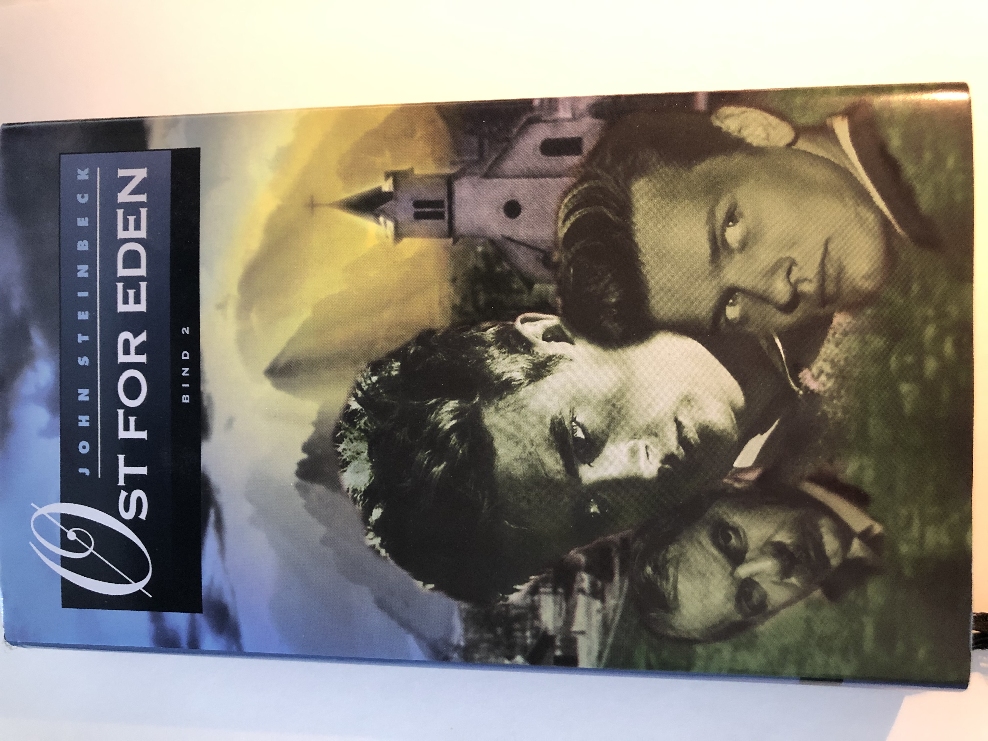 "Øst for Eden", bind 2 - ISBN 82-525-2919-4