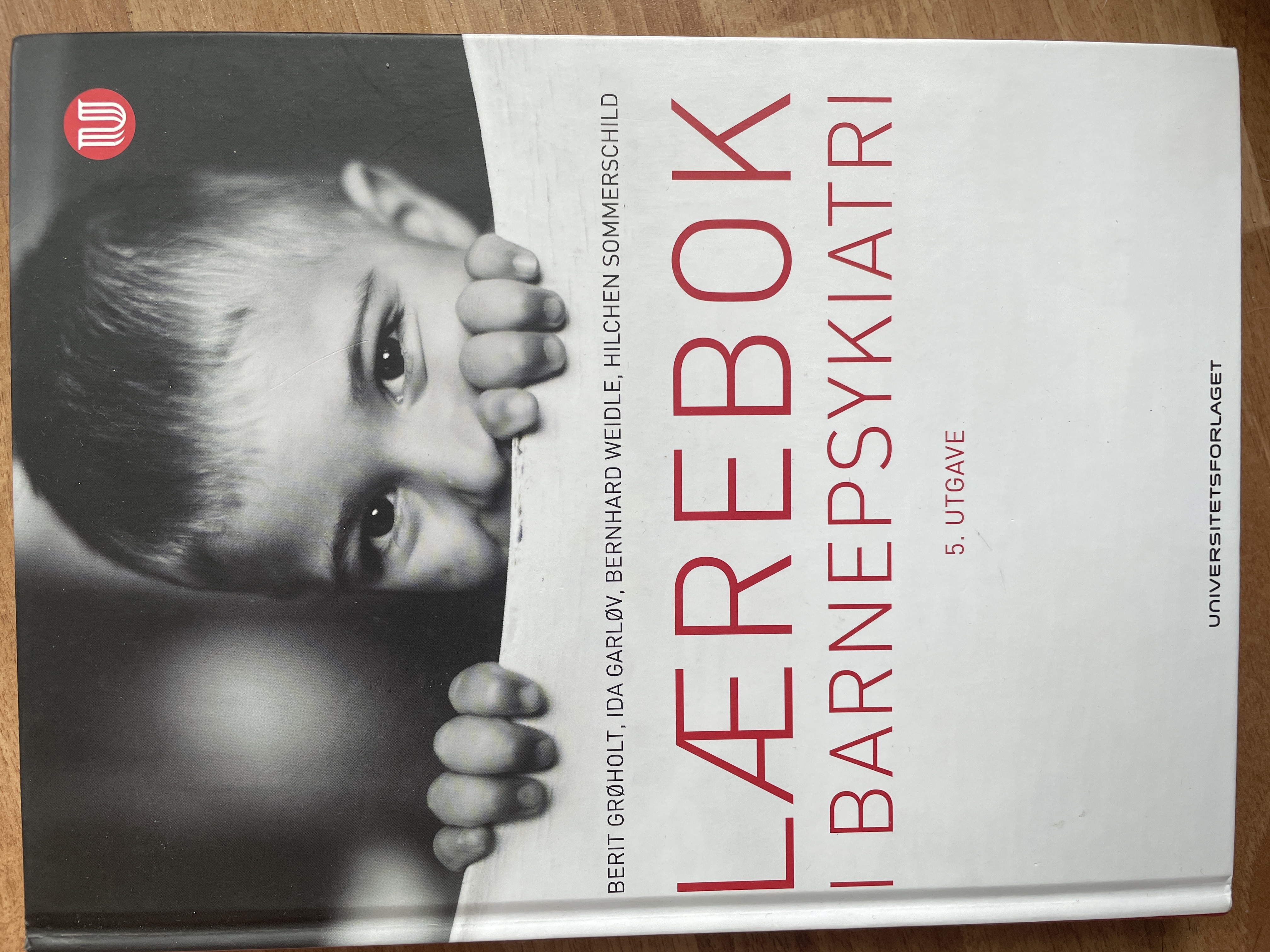Lærebok i barnepsykiatri