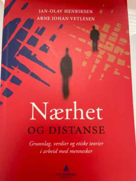 Nærhet og distanse