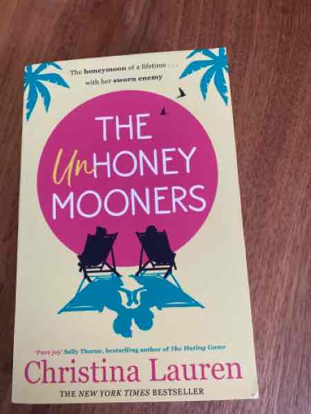 The unhoney mooners