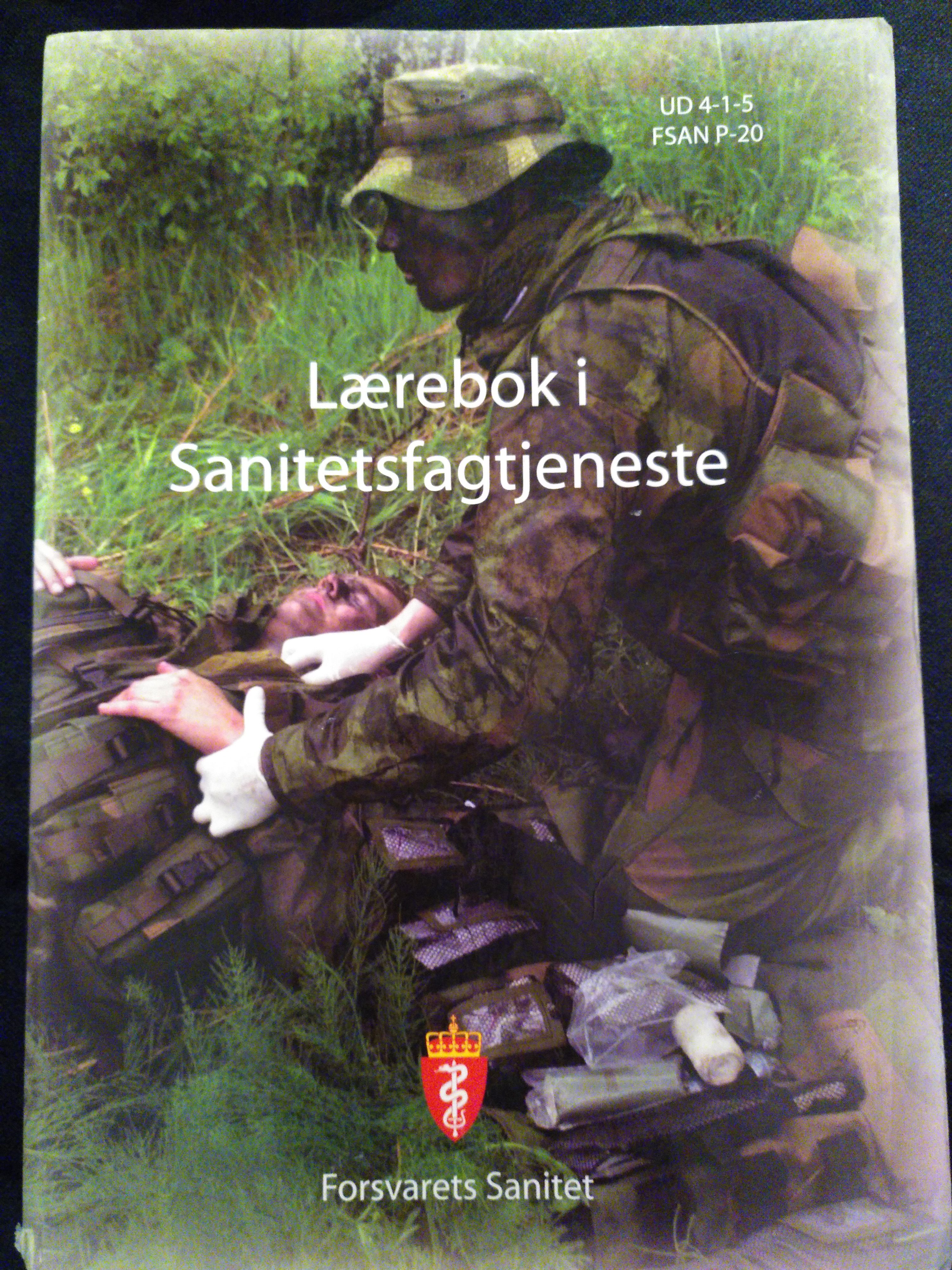 UD 4-1-5 FSAN P-20 Lærebok i Sanitetsfagtjeneste