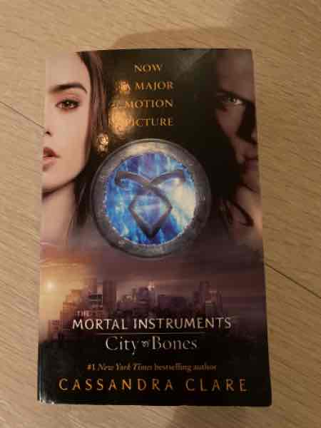 The mortal instruments