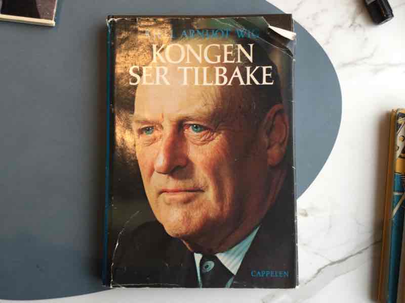 Kongen ser tilbake
