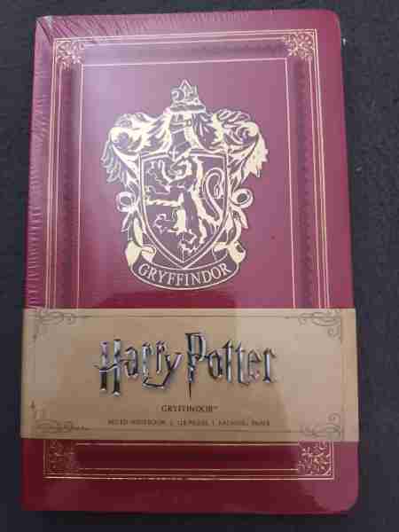 Harry Potter: Gryffindor Ruled Notebook