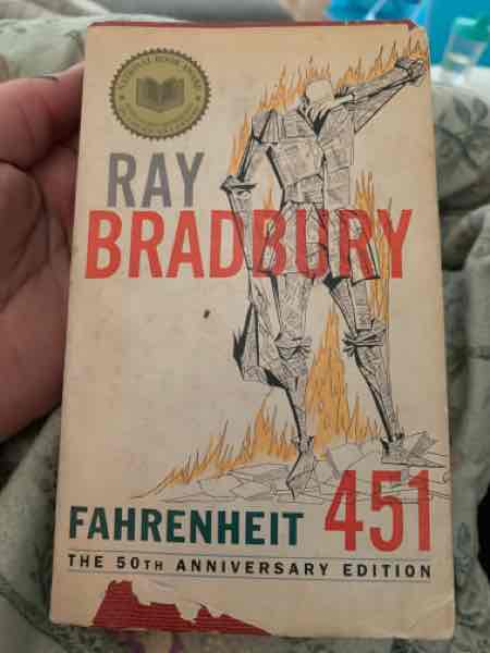 Fahrenheit 451