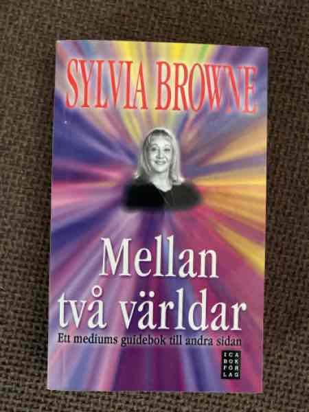 Mellan två världar
