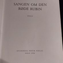 Sangen om den røde rubin.