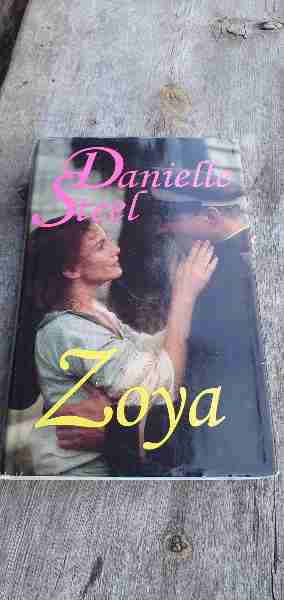 Zoya