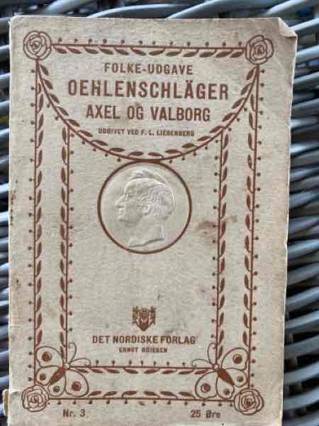 AXEL OG VALBORG
