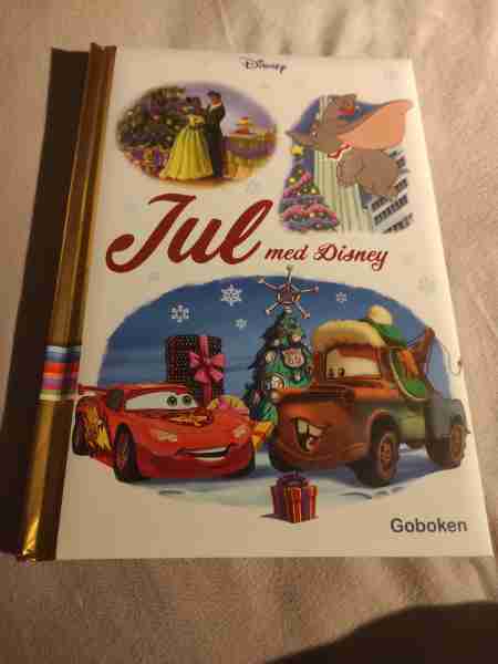 Jul med Disney 