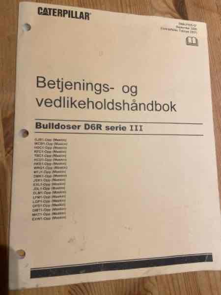 Betjenings- og vedlikeholdshåndbok