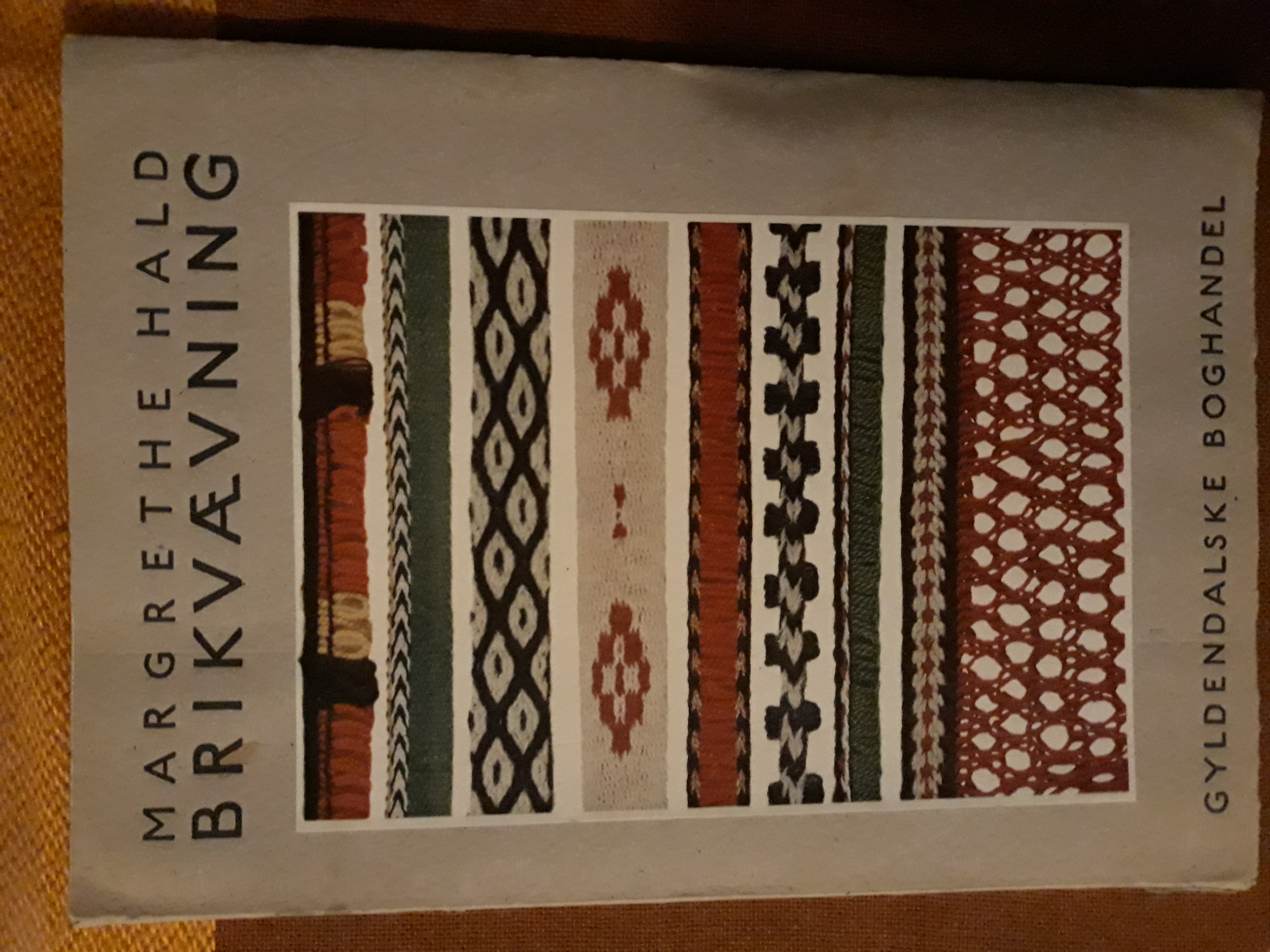 Brikvævning