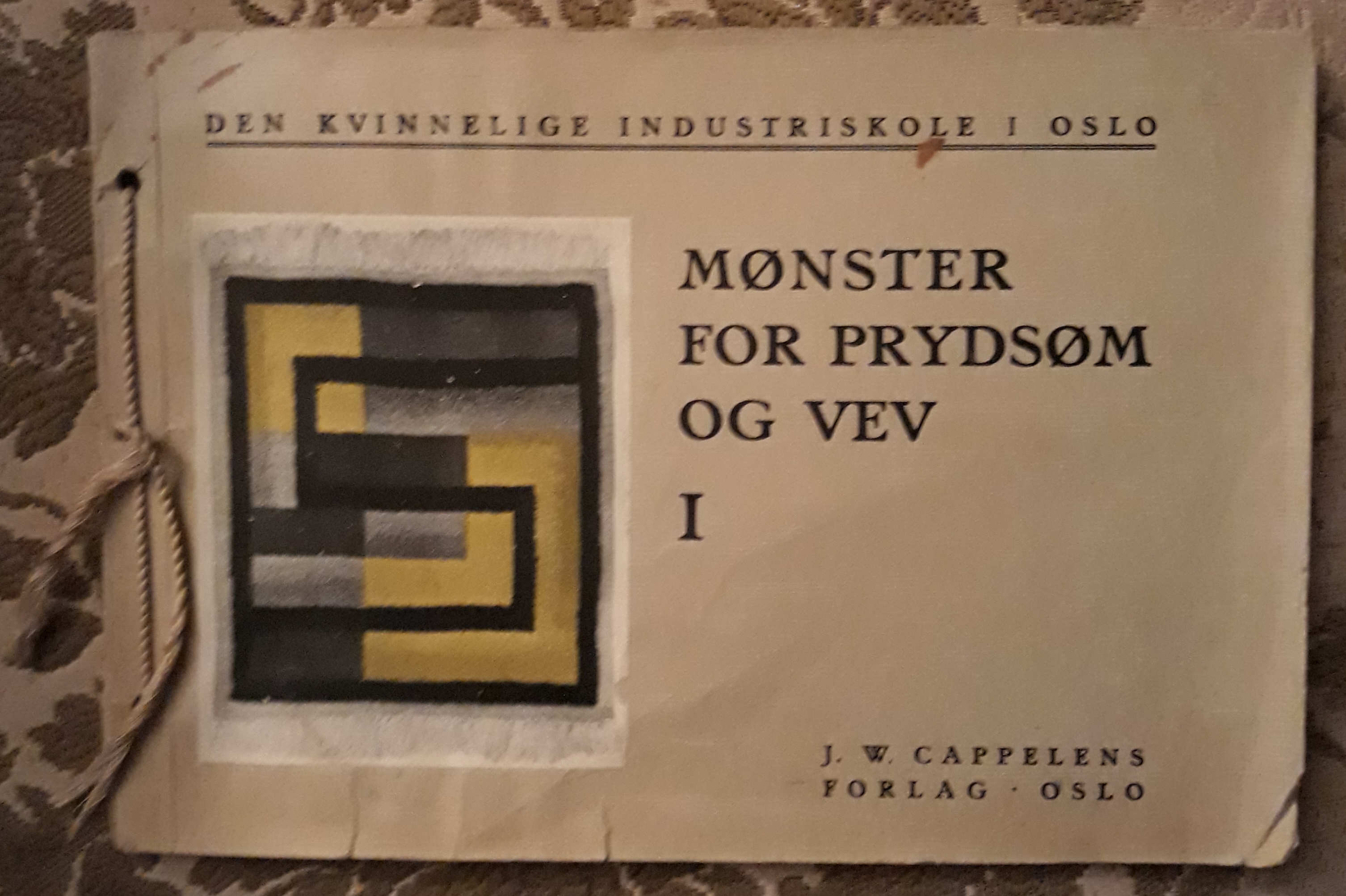 Mønster for prydsøm og vev. I. 