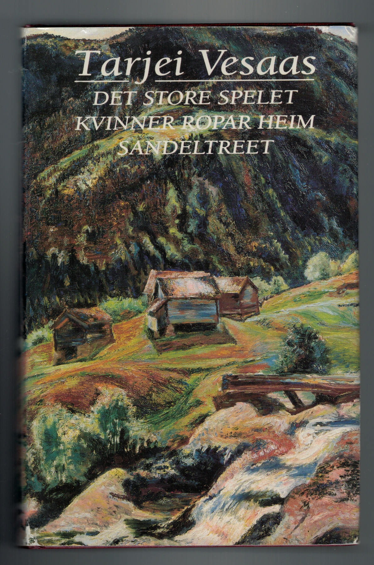 Det store spelet; Kvinner ropar heim; Sandeltreet