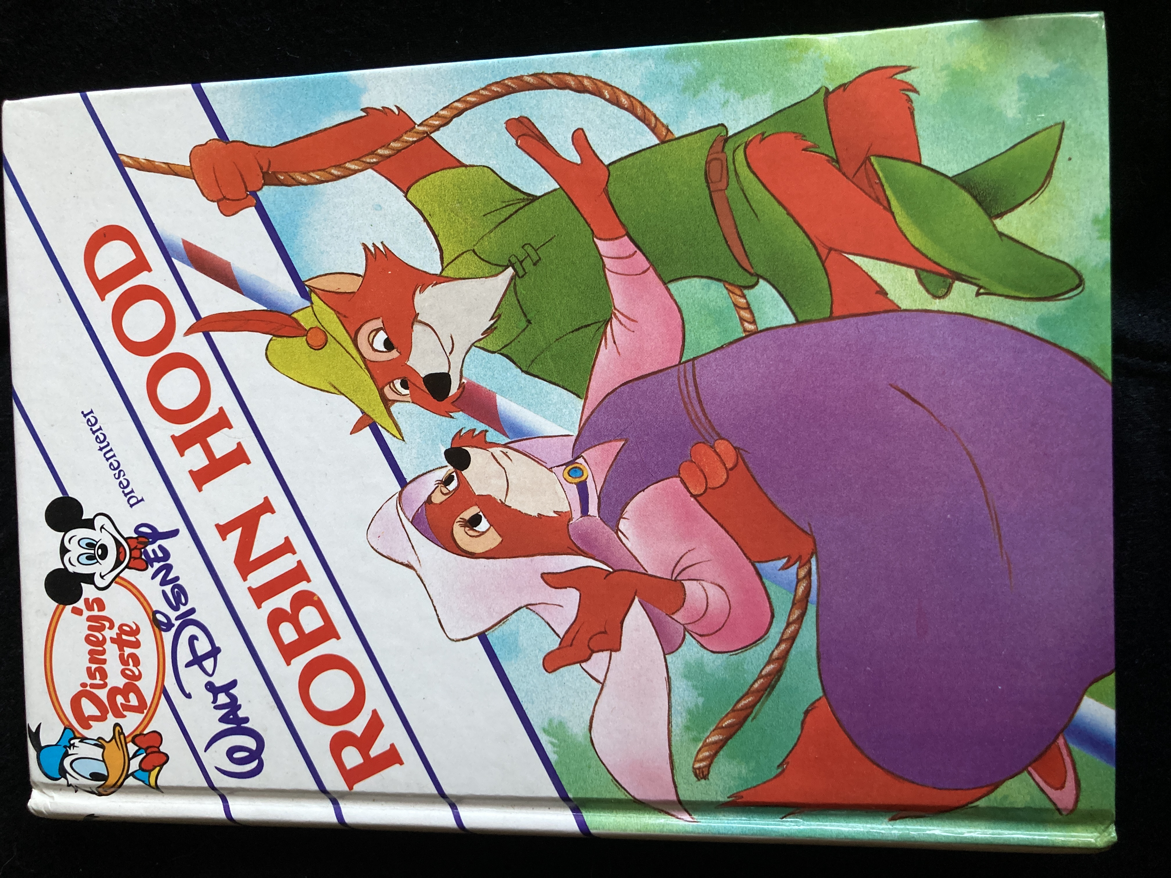 Walt Disney presenterer Robin Hood 