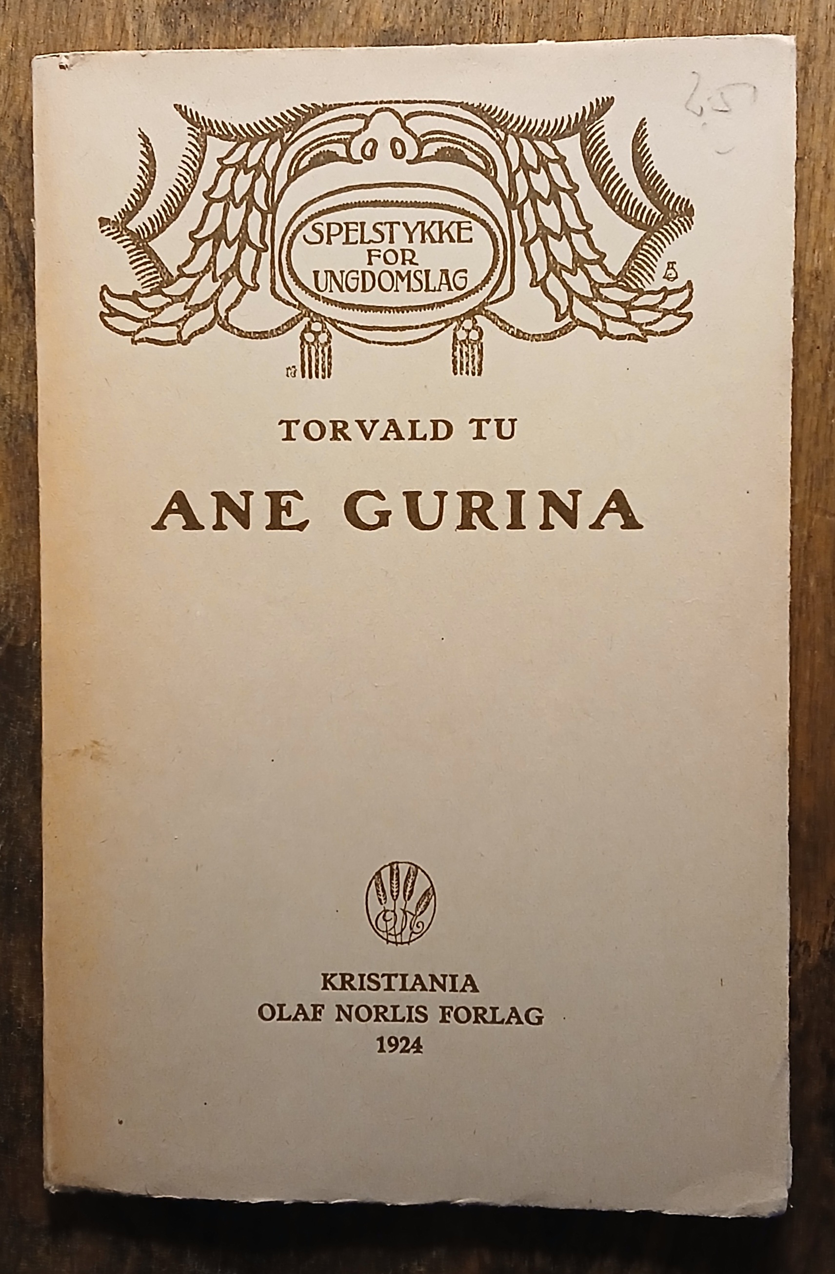 Ane Gurina. Skoespel i 3 vendingar