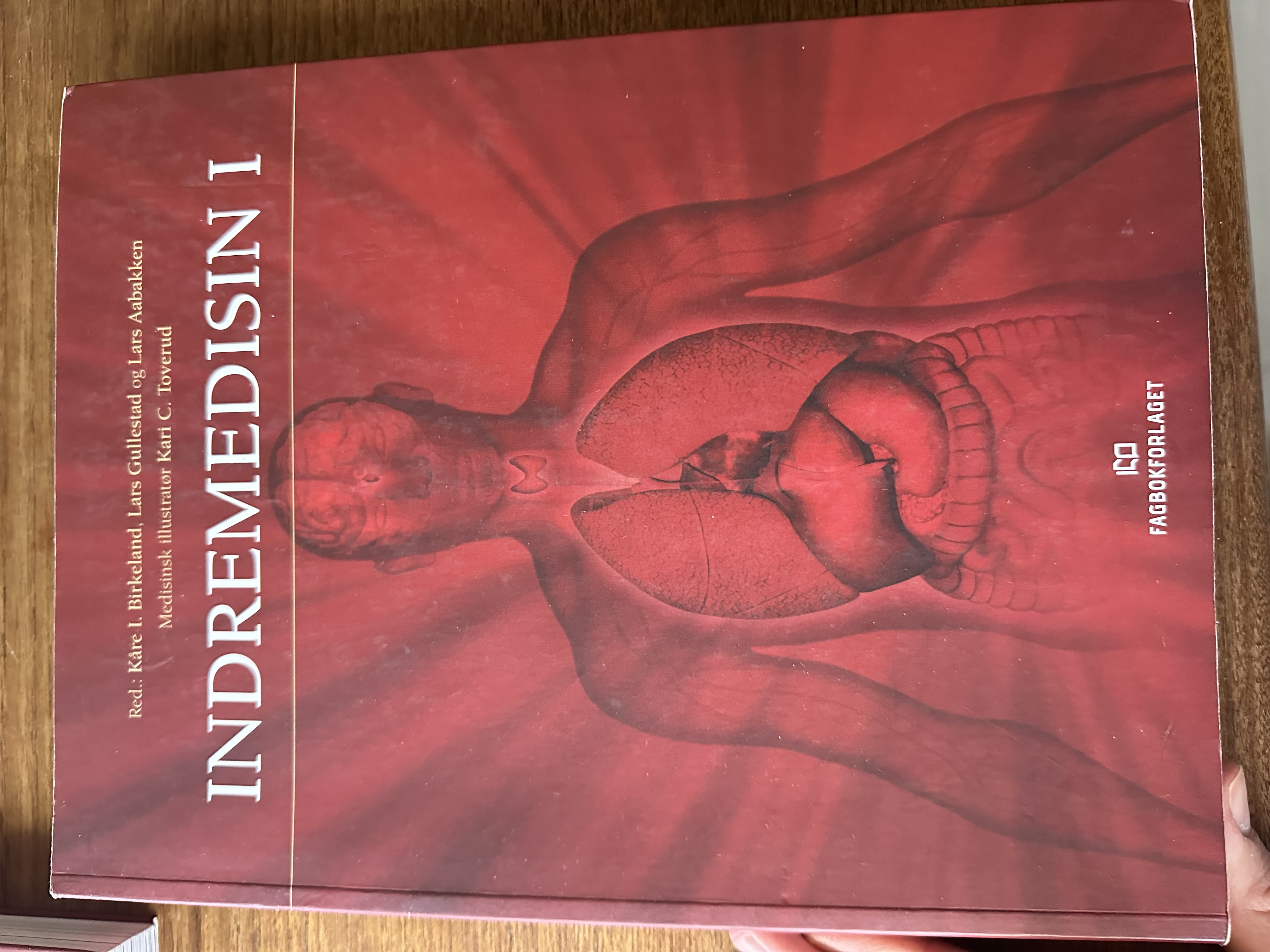 “Indremedisin 1 og 2”  Utgave 1. 