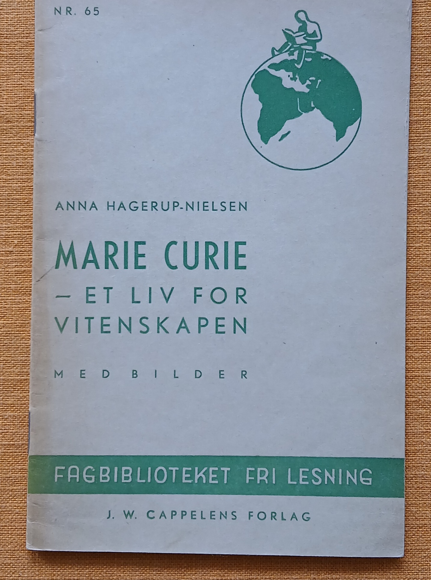 Marie Curie - et liv for vitenskapen. Med bilder