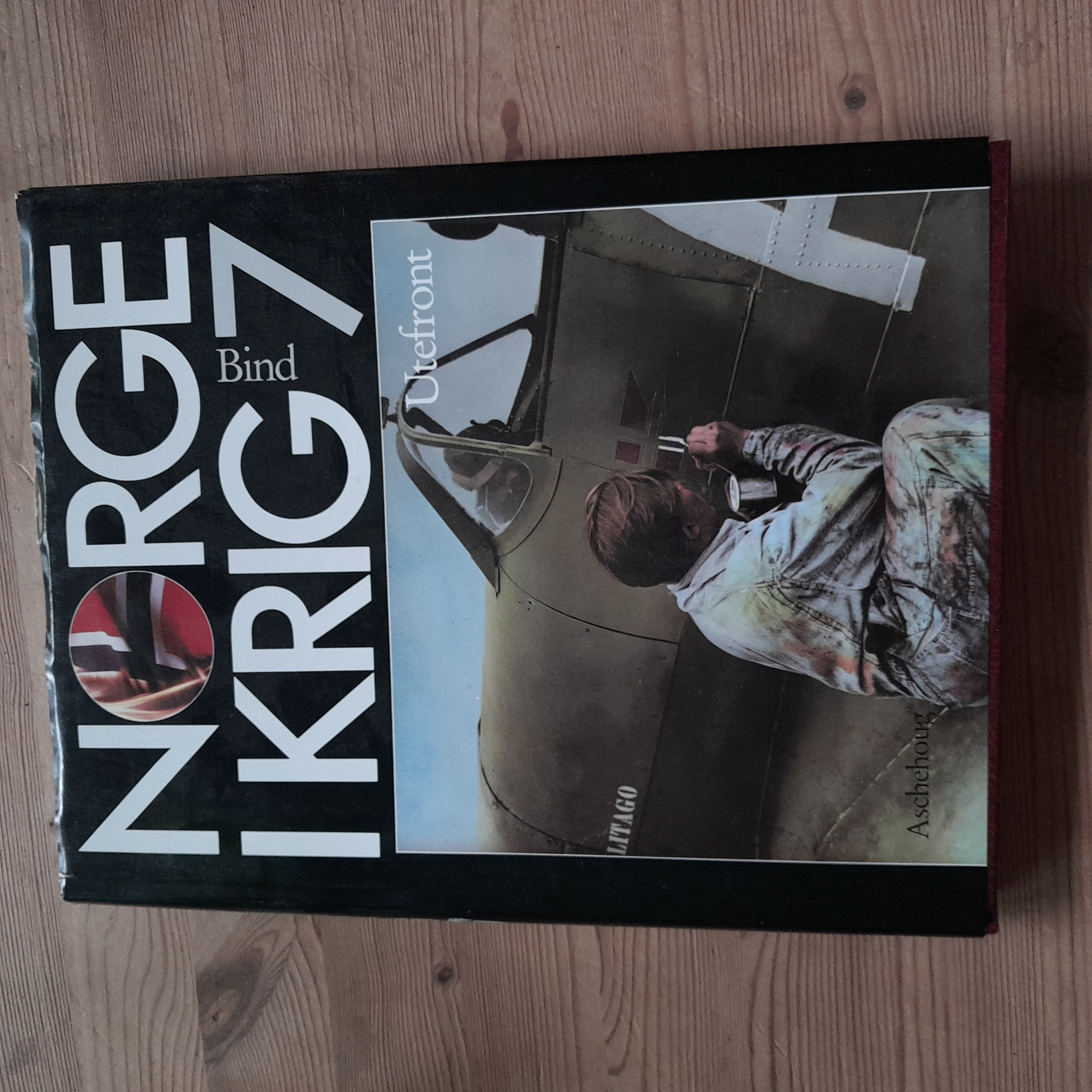 Norge i krig Bind 7 Utefront