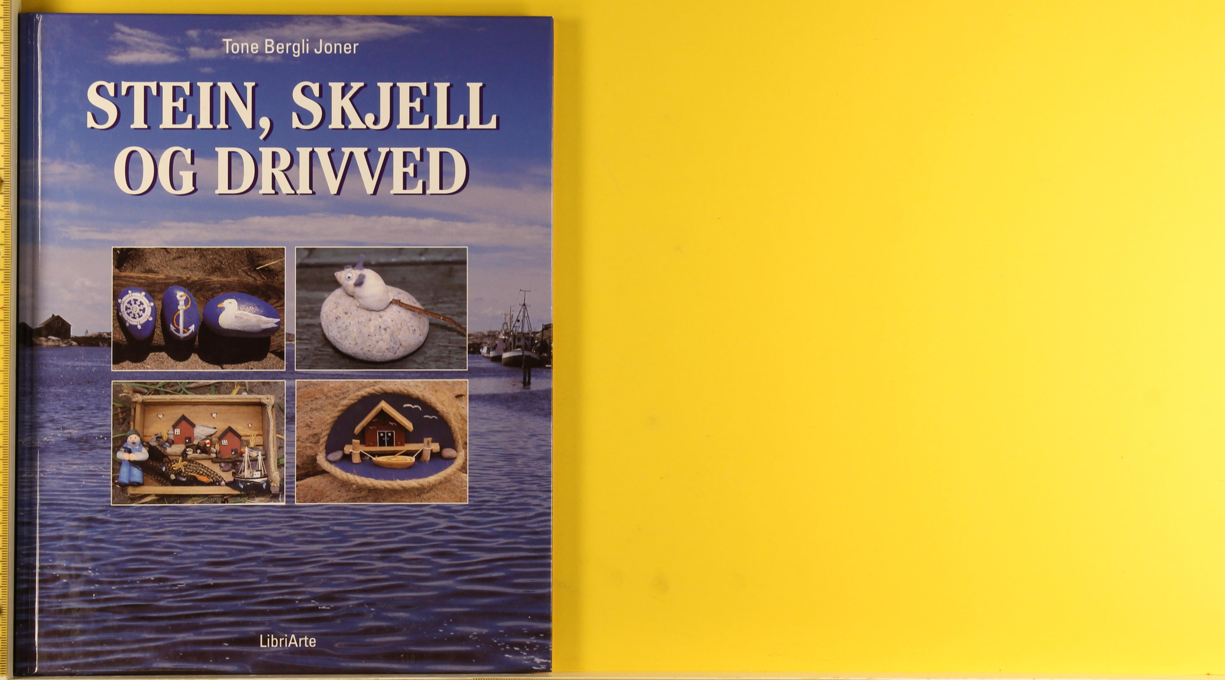 Stein, skjell og drivved