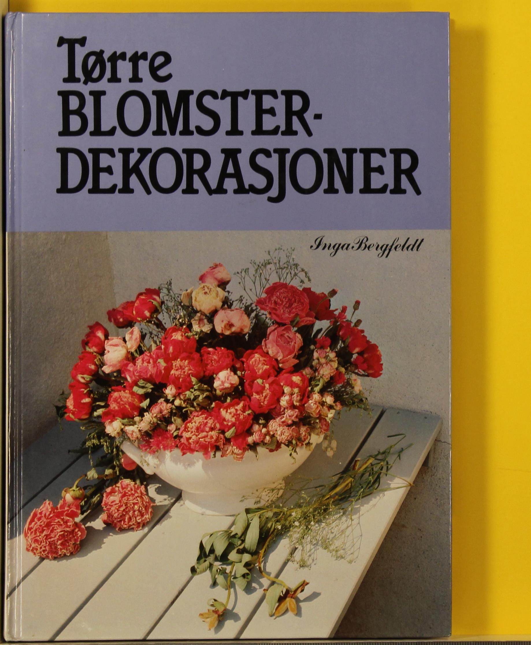Tørre blomsterdekorasjoner.