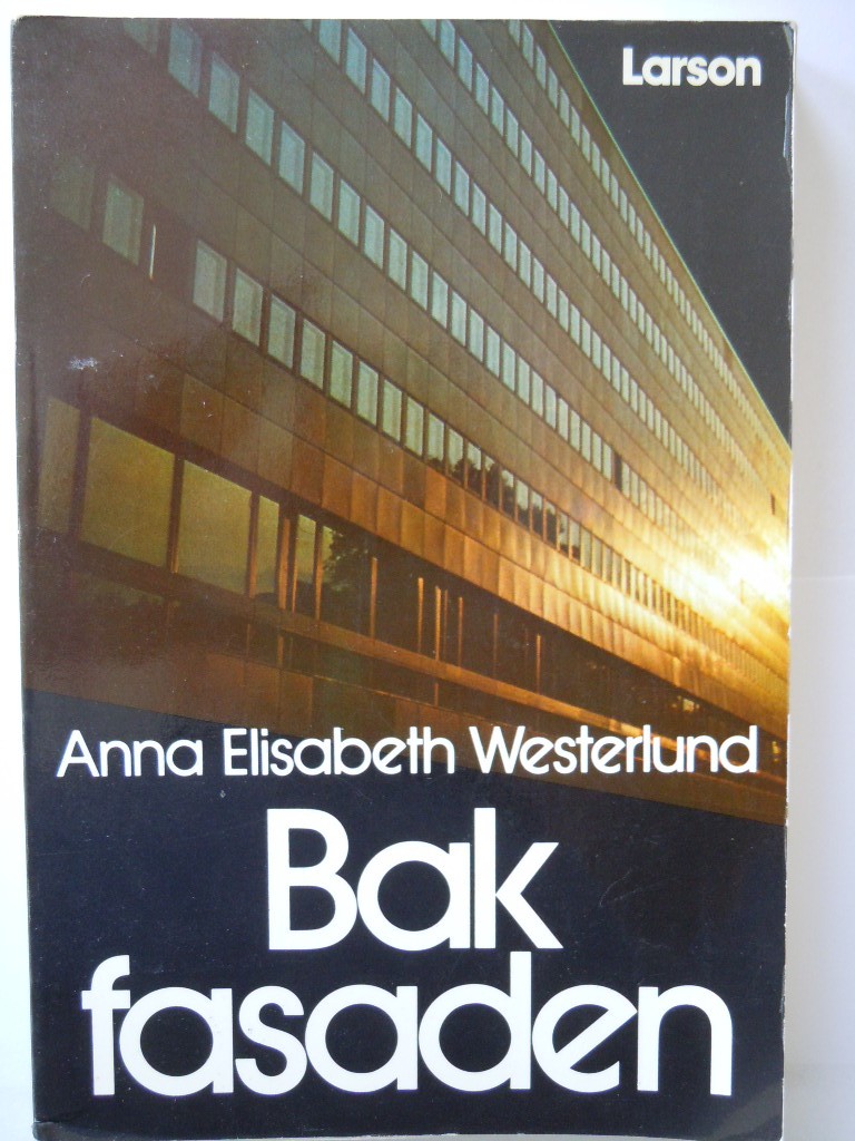 Bak fasaden