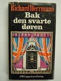 Bak den svarte døren