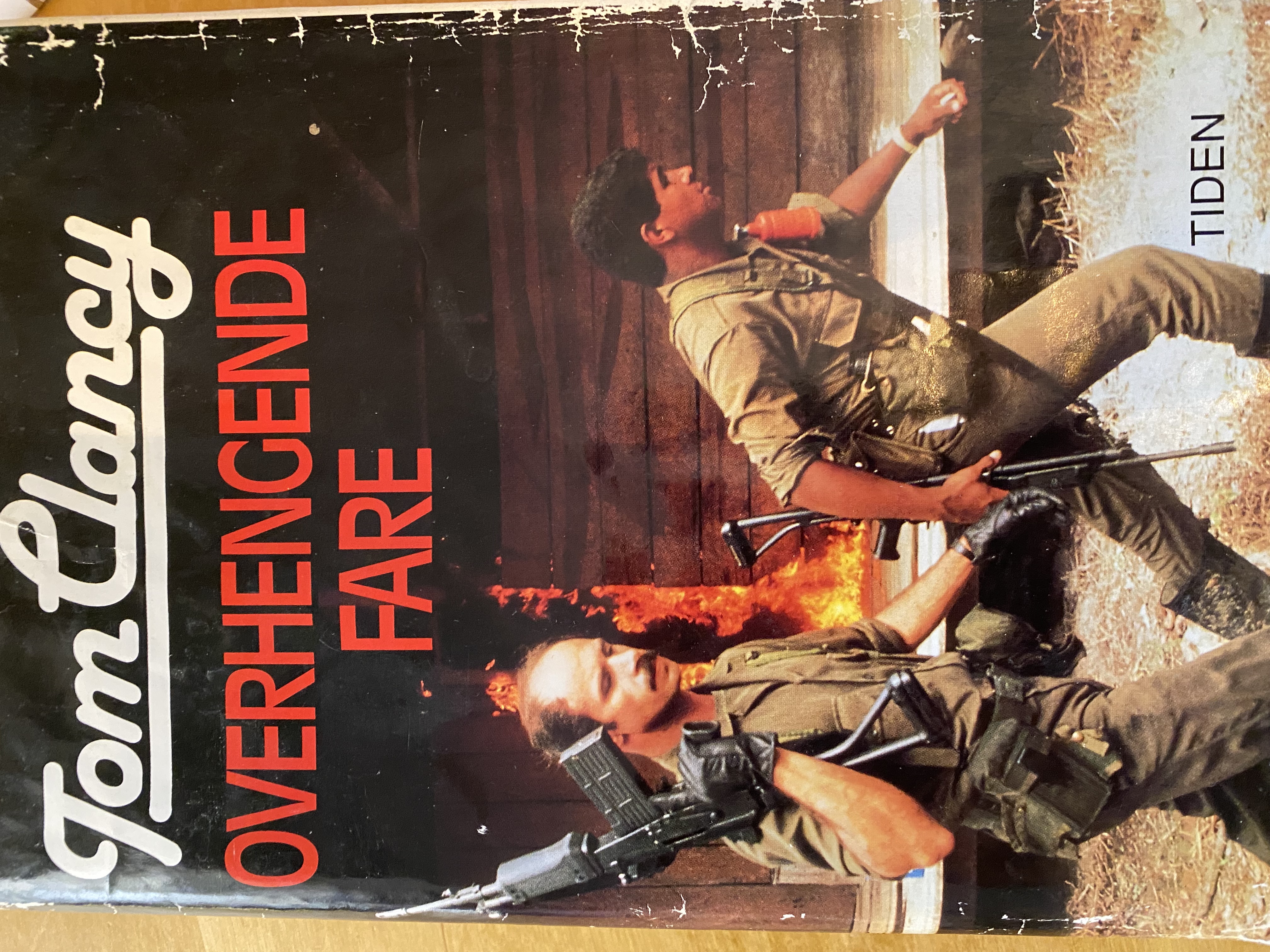 Overhengende fare