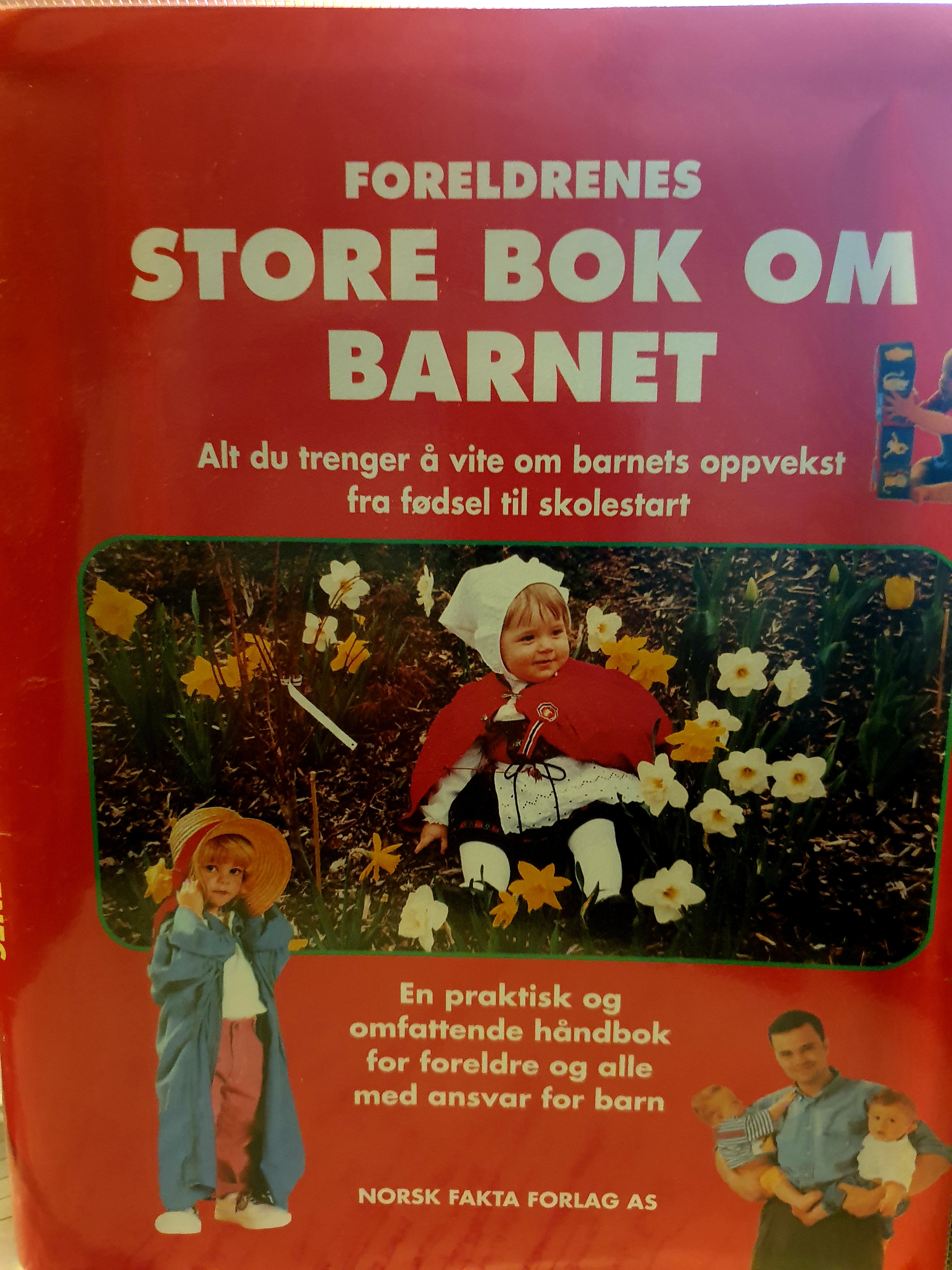 Foreldrenes store bok om barnet