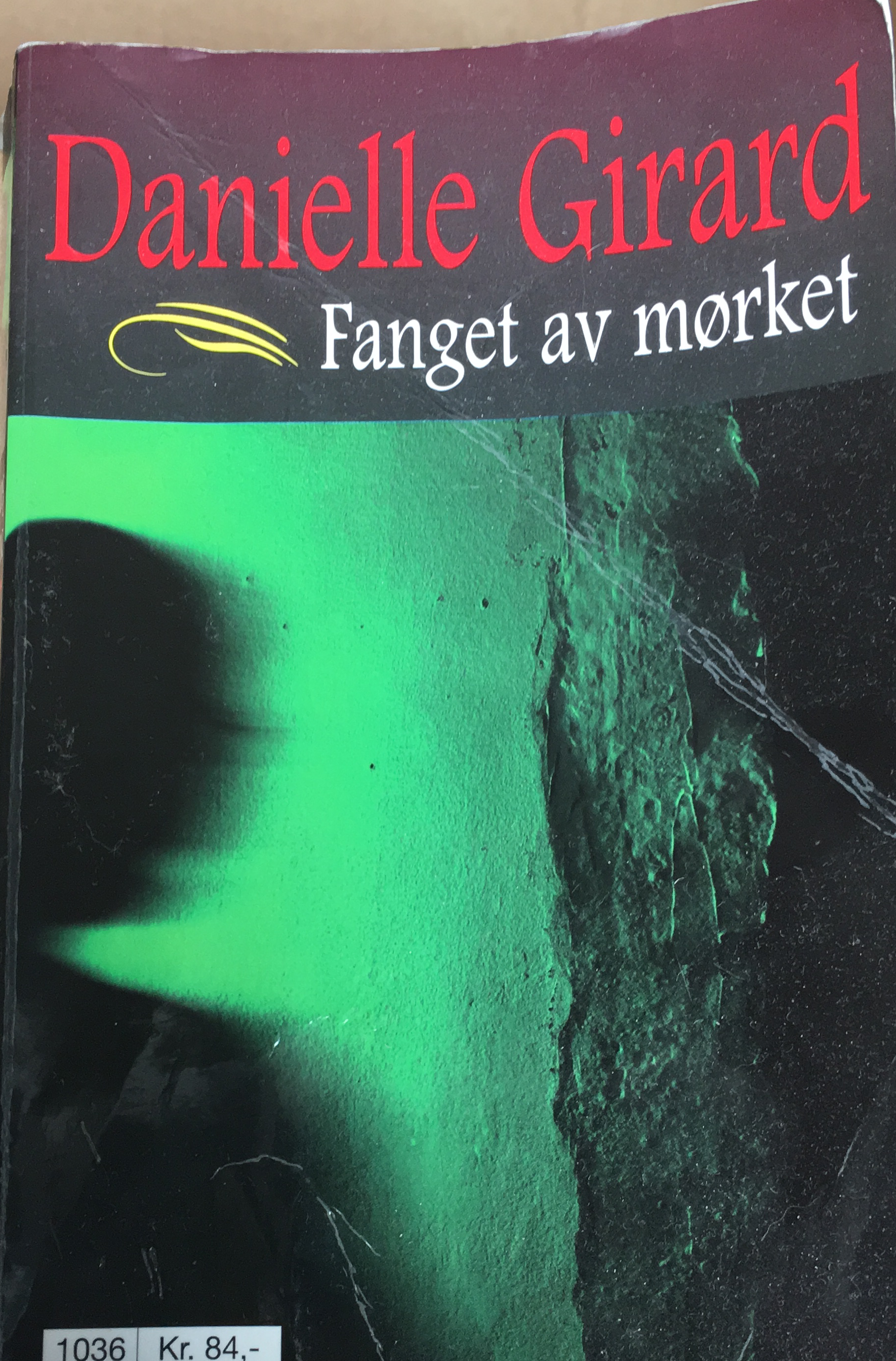 Fanget av mørket