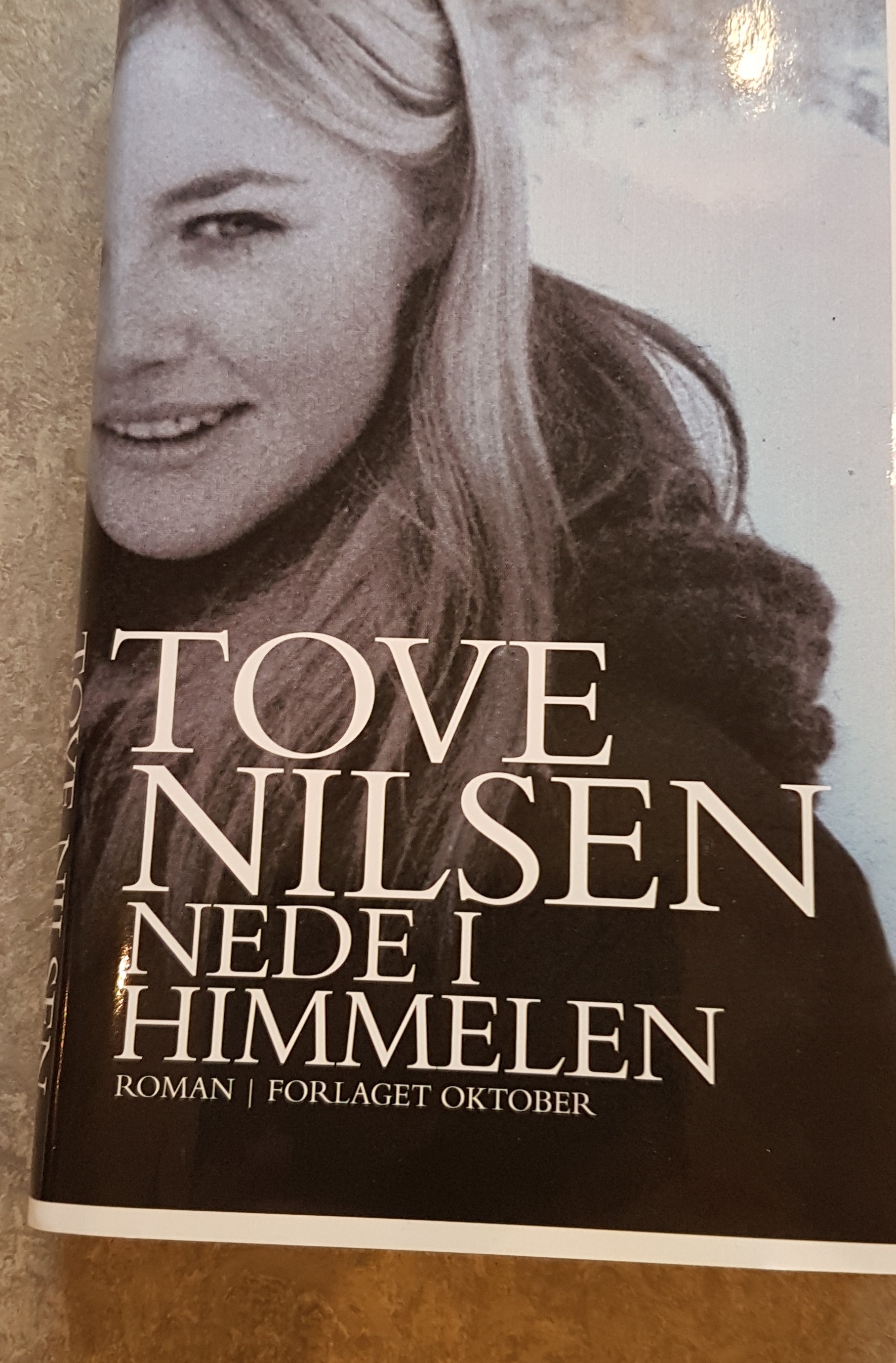 Nede i himmelen
