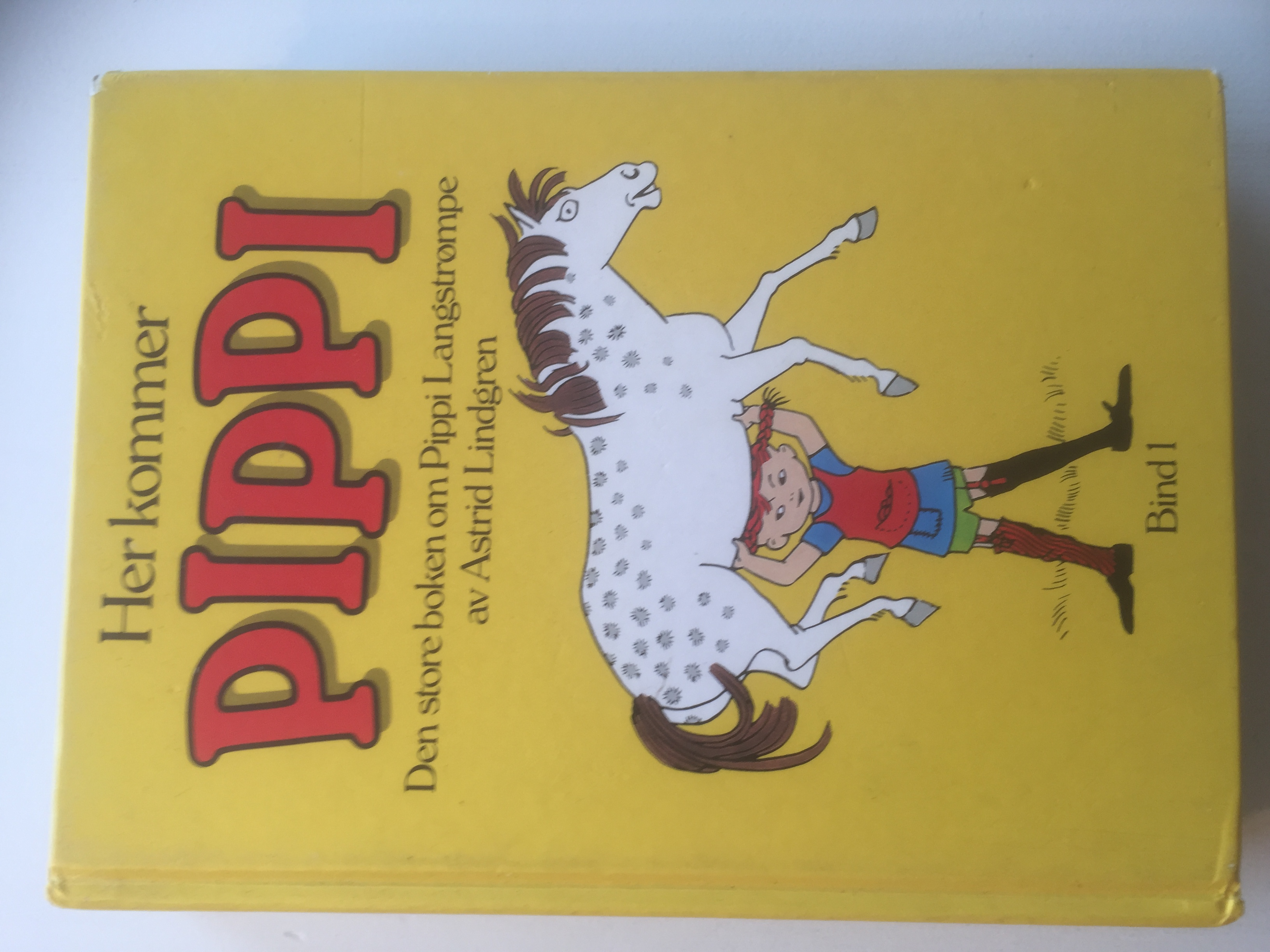 Her kommer Pippi 1 og 2