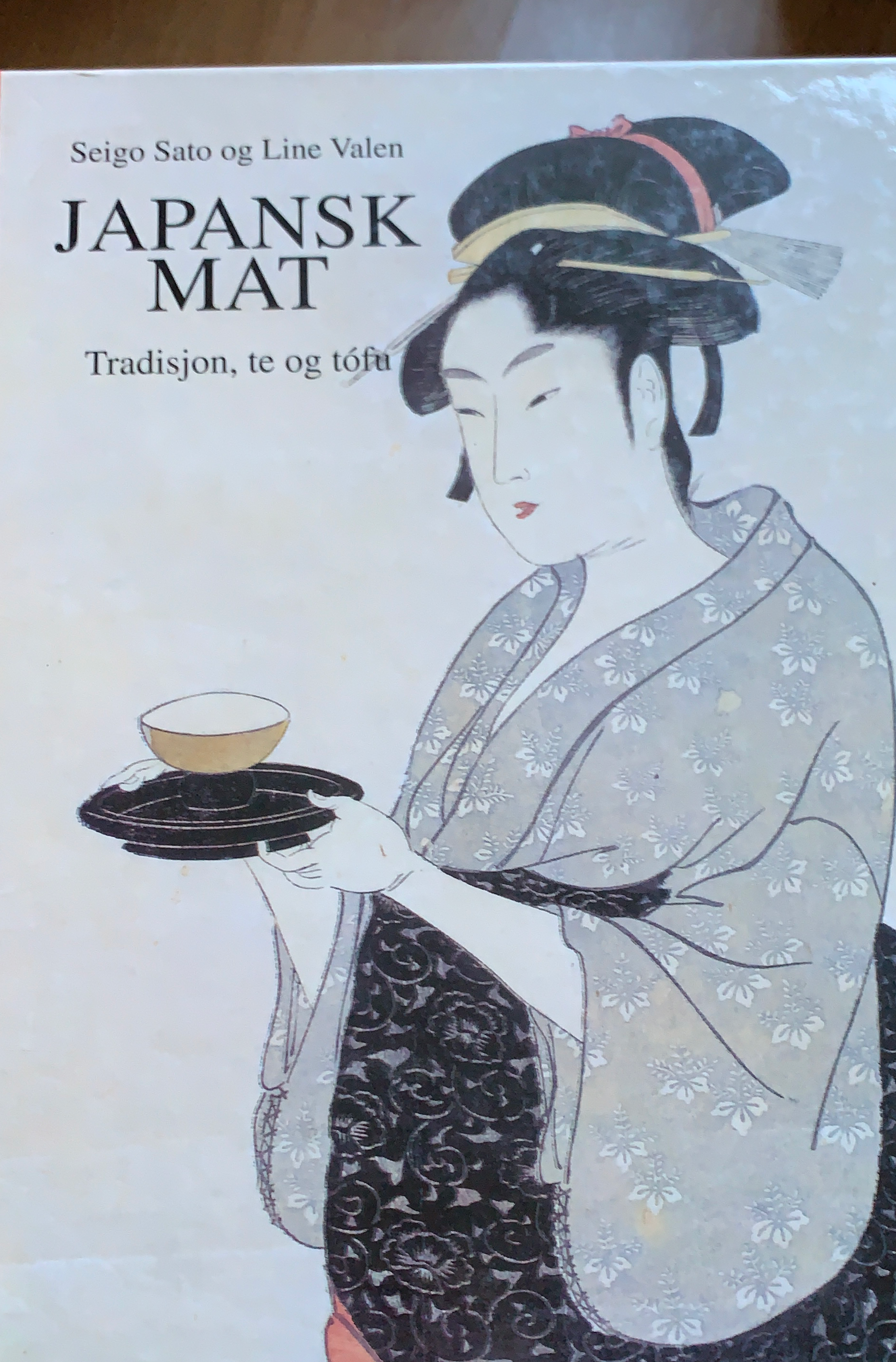 Japansk mat. Tradisjon, te og tofu. 