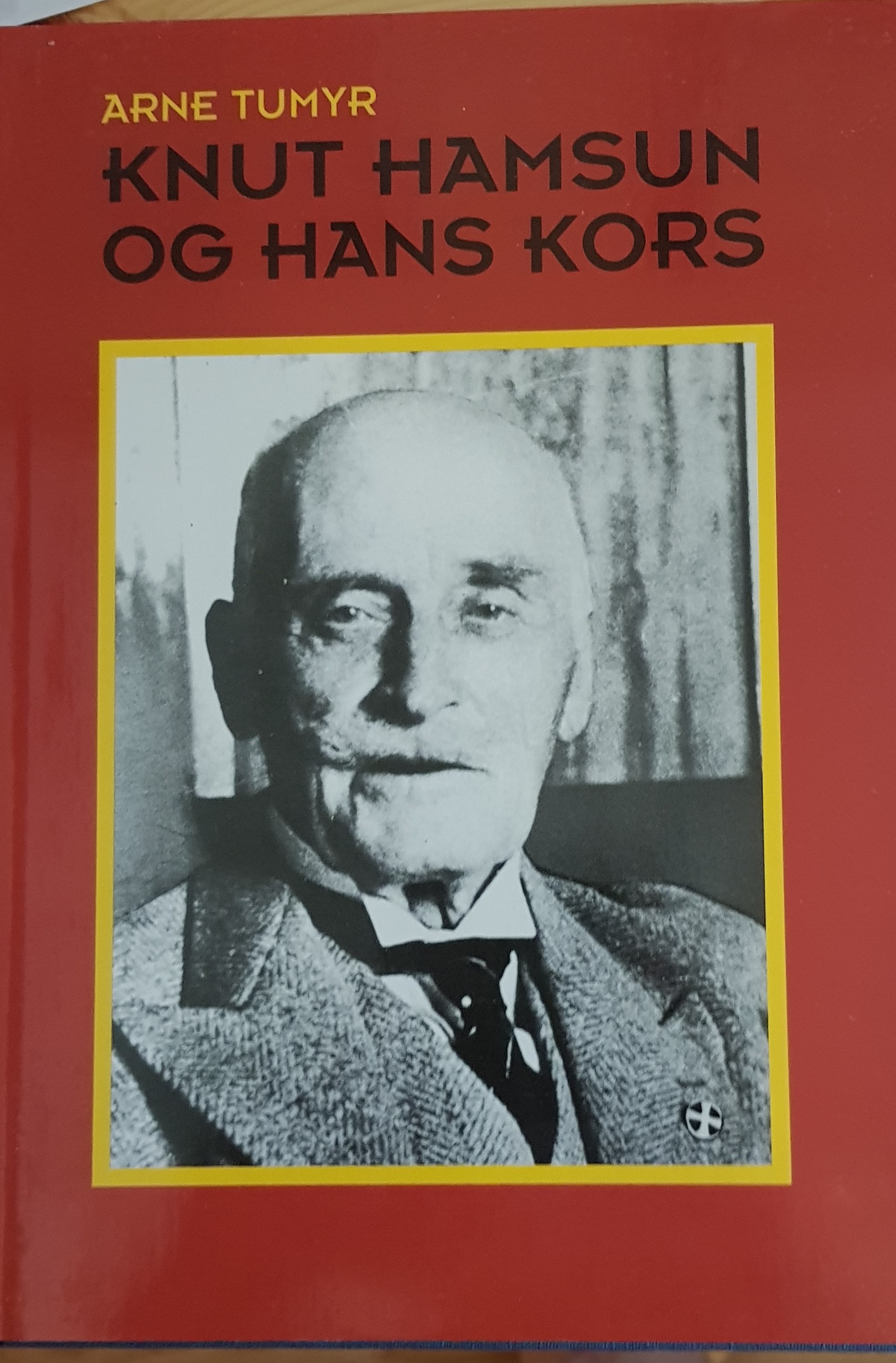Knut Hamsun og hans kors